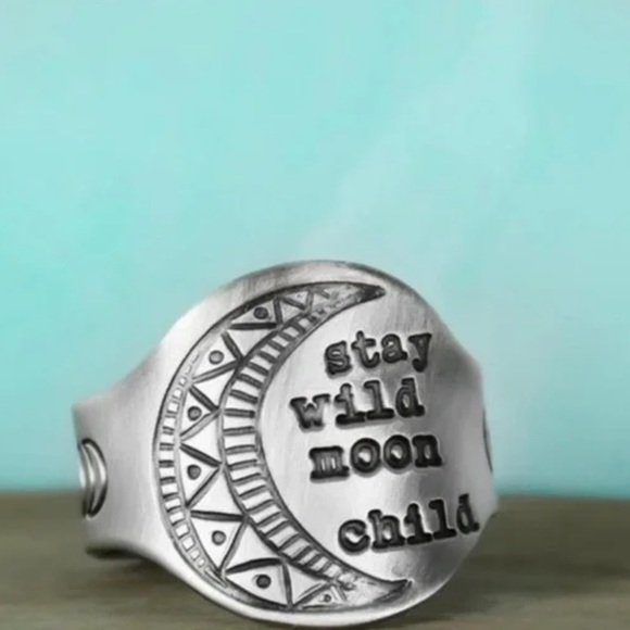 NWT Bohemian Stay Wild Moon Child Silver Tone Ring! - Picture 3 of 3